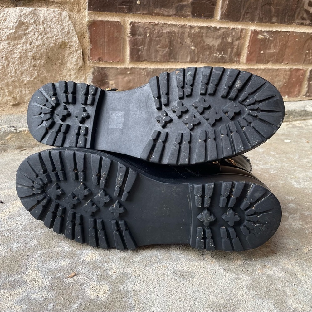 Rare Tory Burch Moto Boot Black Gold Leather Ronnie Biker Lug Sole Womens 7.5 - Picture 6 of 14